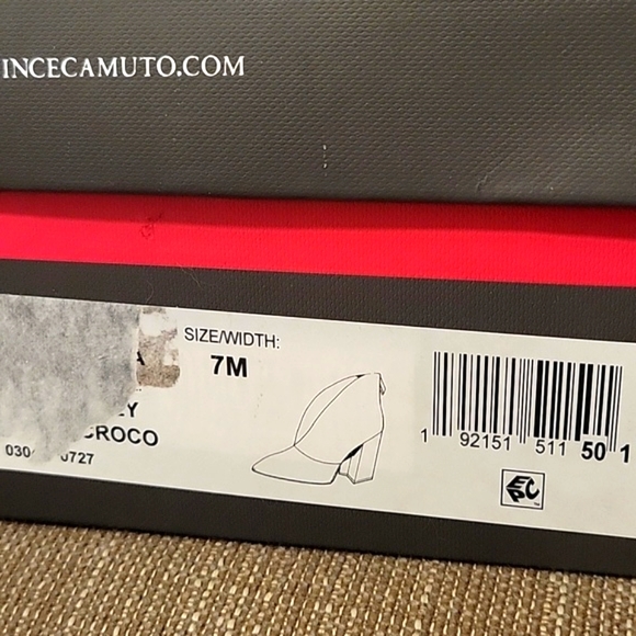 Vince Camuto Steevera Bootie Suede Grey size 7 - Picture 5 of 10